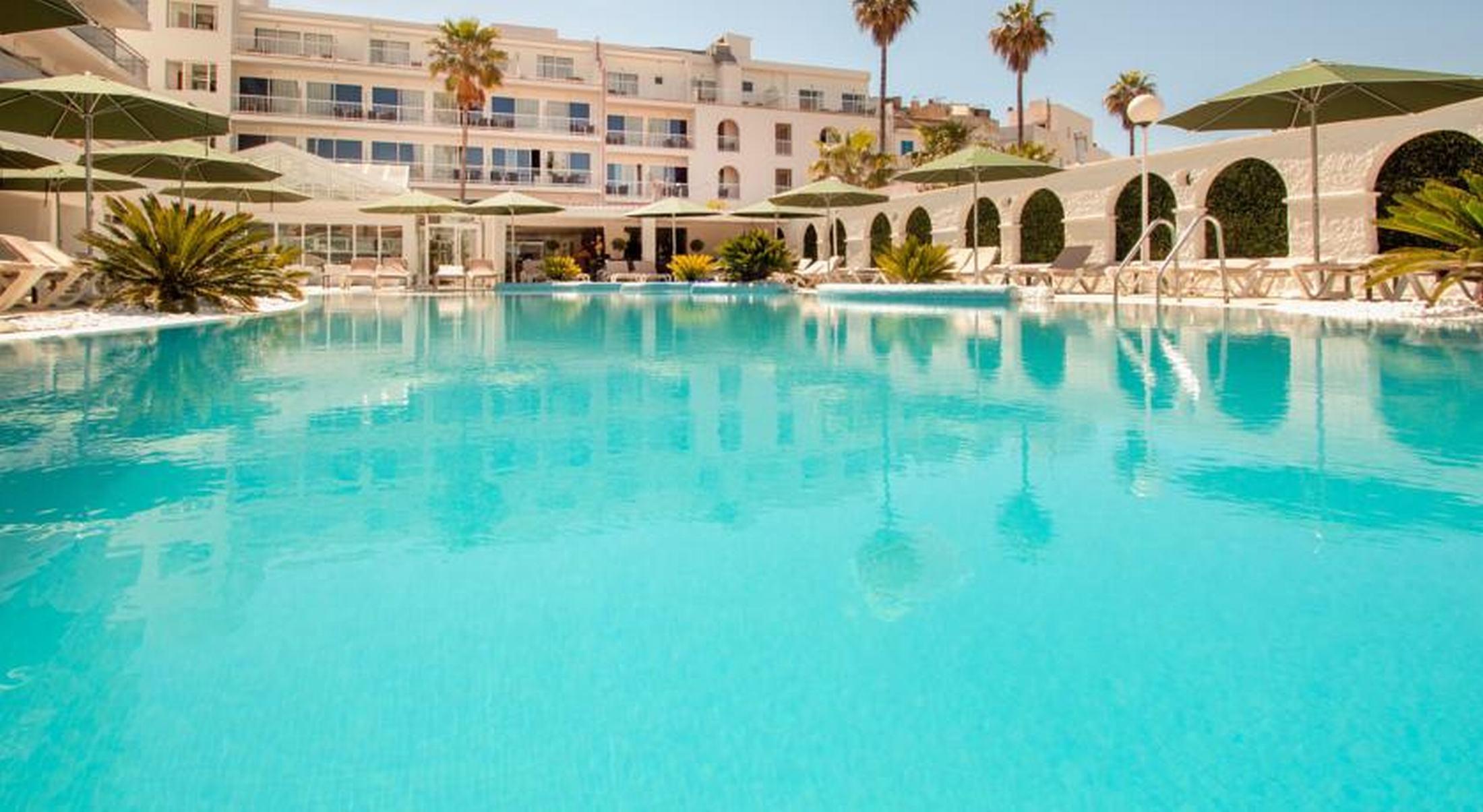 Catalonia Del Mar - Adults Only Hotel Кала Бона Екстериор снимка