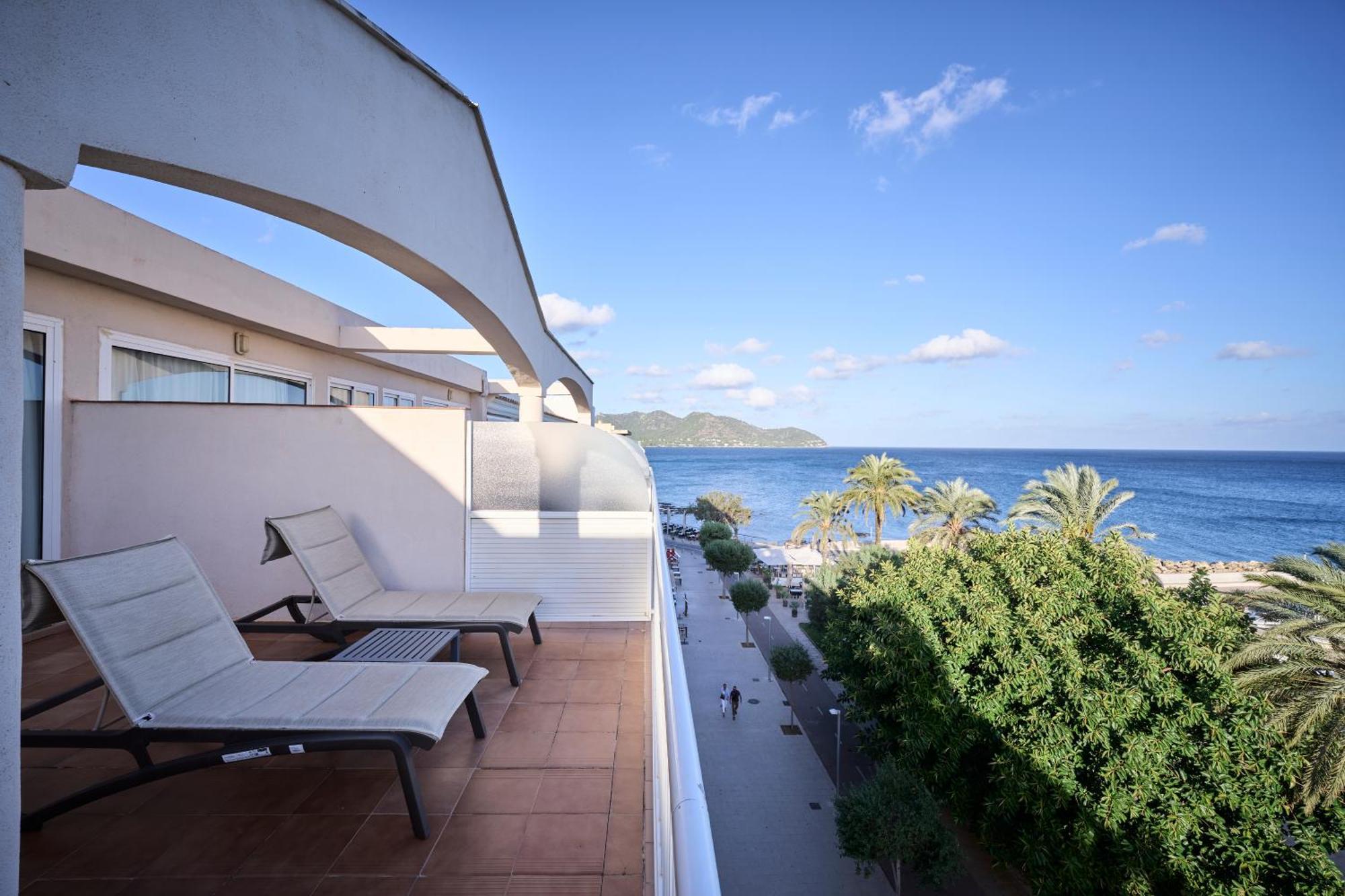 Catalonia Del Mar - Adults Only Hotel Кала Бона Стая снимка
