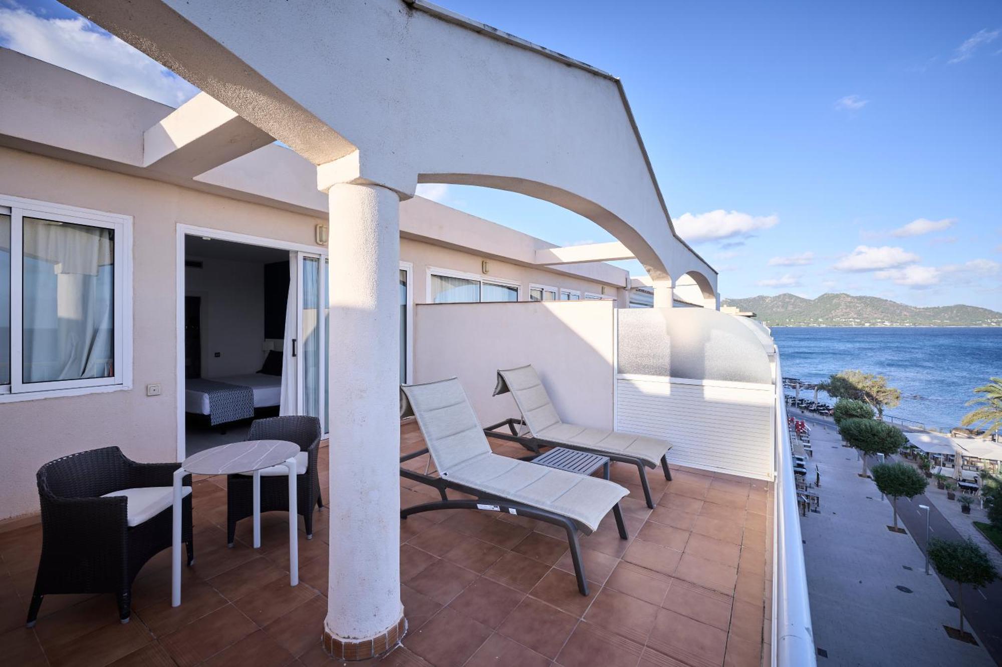 Catalonia Del Mar - Adults Only Hotel Кала Бона Стая снимка