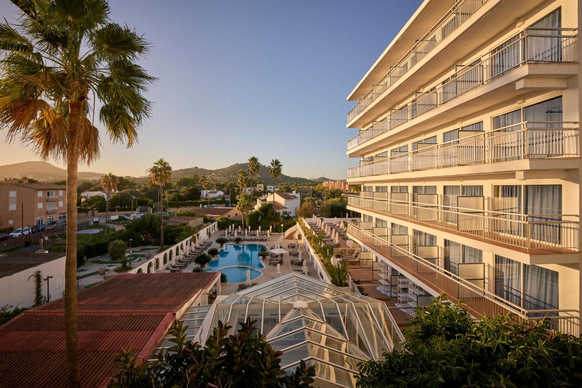 Catalonia Del Mar - Adults Only Hotel Кала Бона Стая снимка
