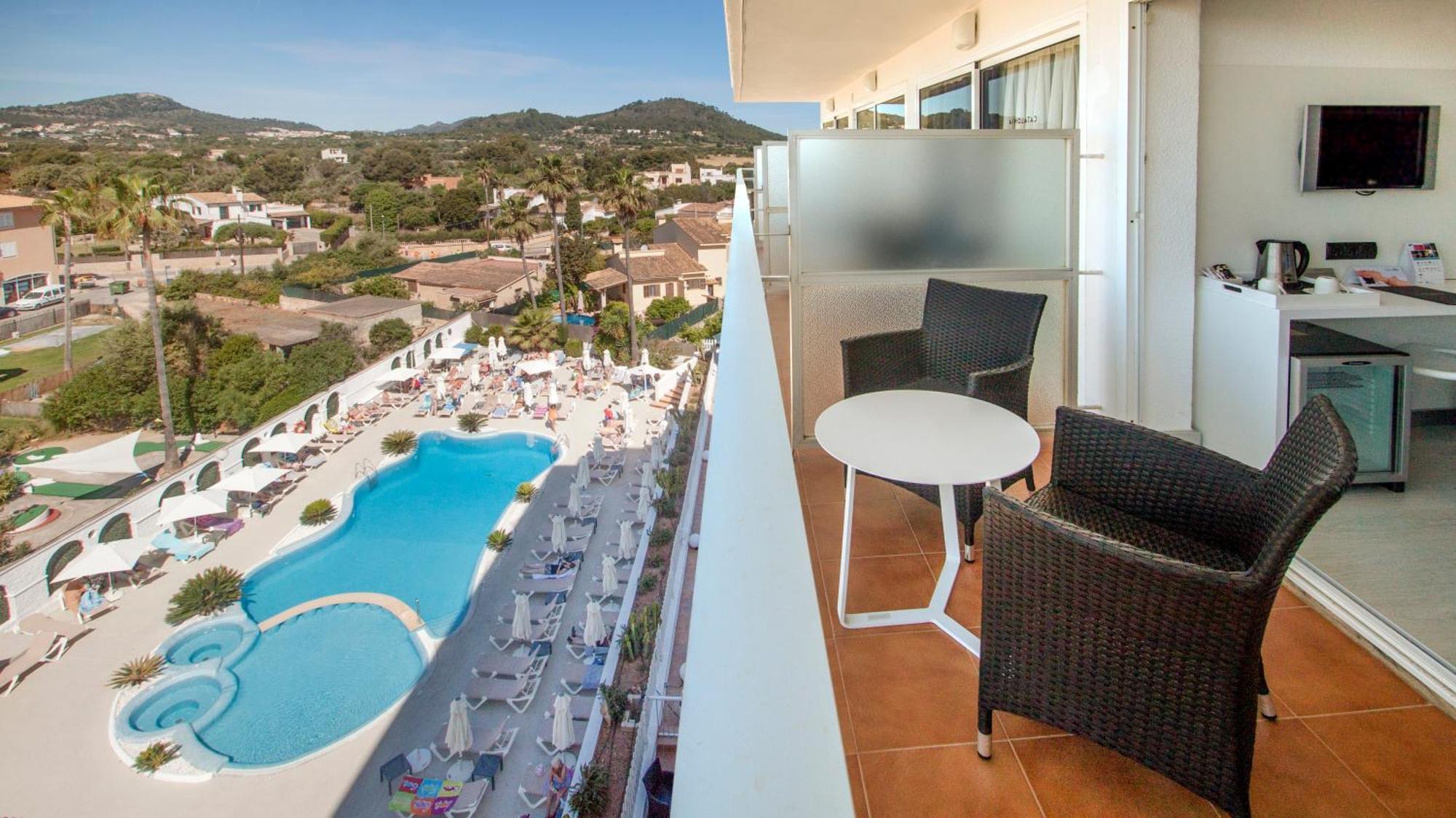 Catalonia Del Mar - Adults Only Hotel Кала Бона Стая снимка